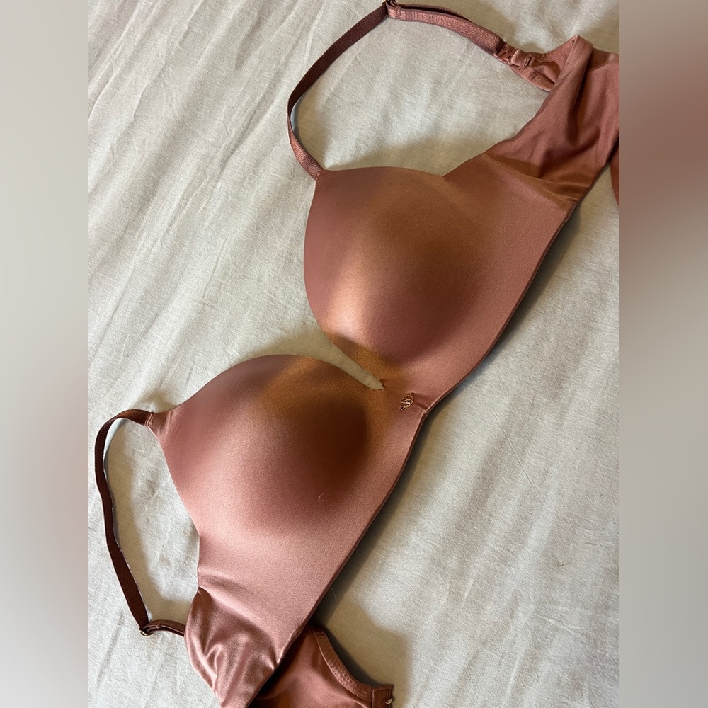 Victoria Secret Bombshell Bra